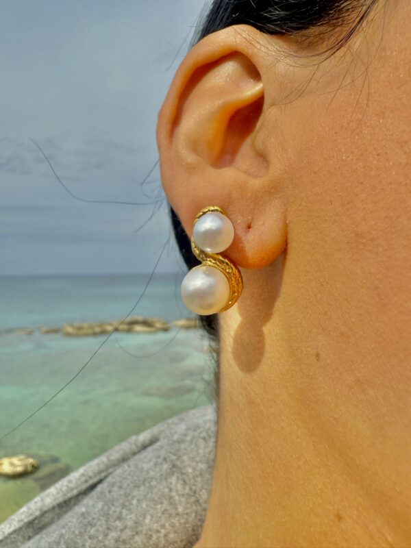 Golden Wrap Pearls - Image 2