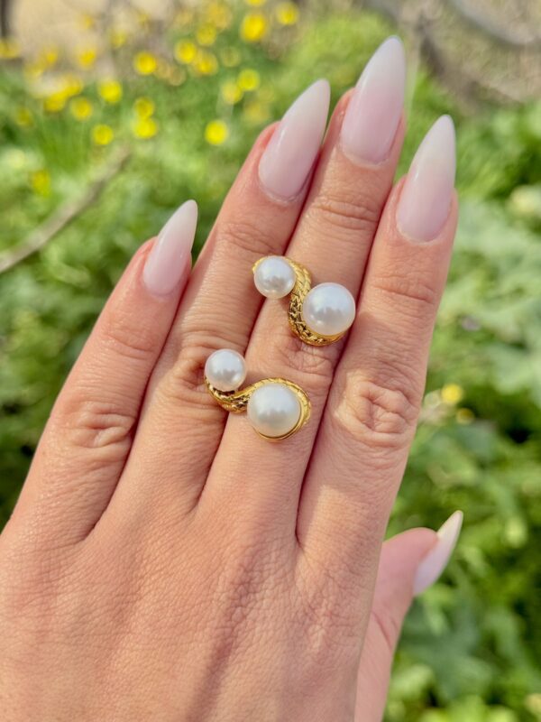 Golden Wrap Pearls