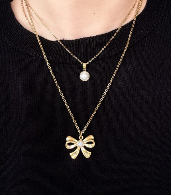 The Graceful Knot - Image 2