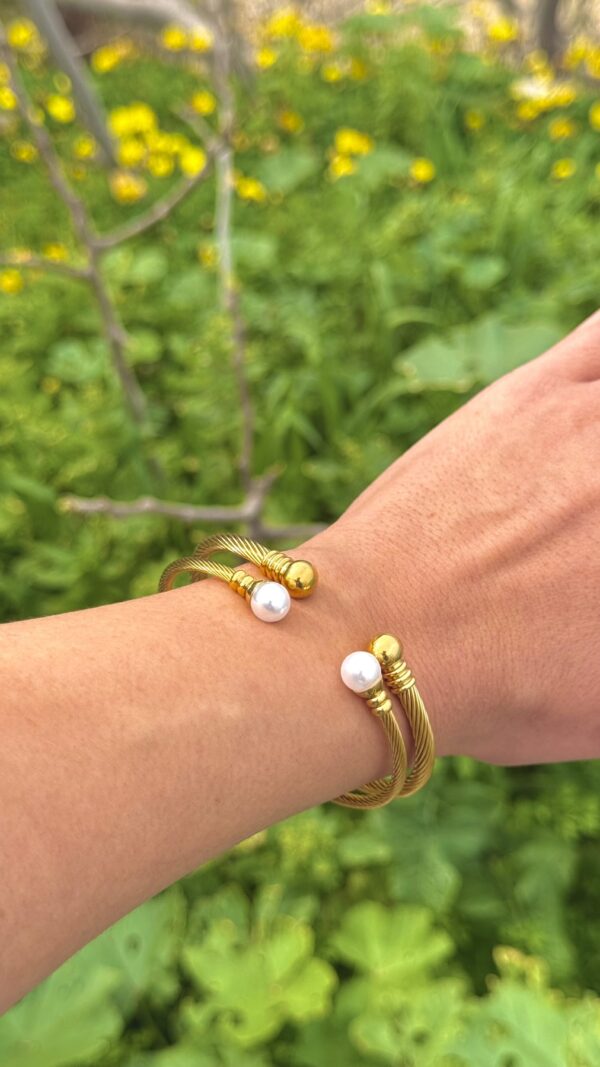 Gold 'n White Cuff - Image 2