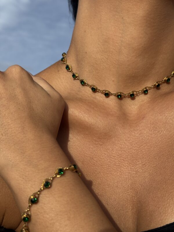 Emerald Twist Bracelet - Image 7