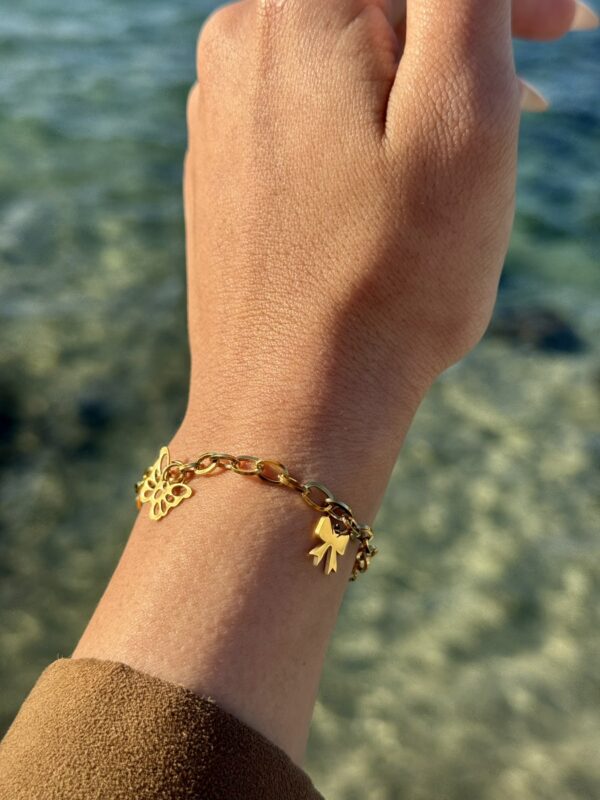 Chic Symbols