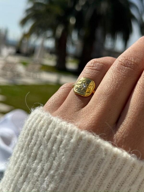 Engraved Star Signet Ring