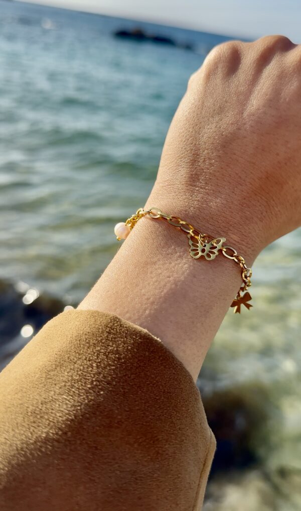 Chic Symbols - Image 2