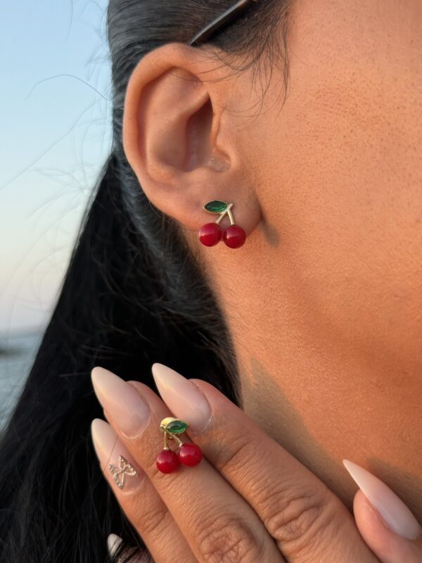 Little Cherries