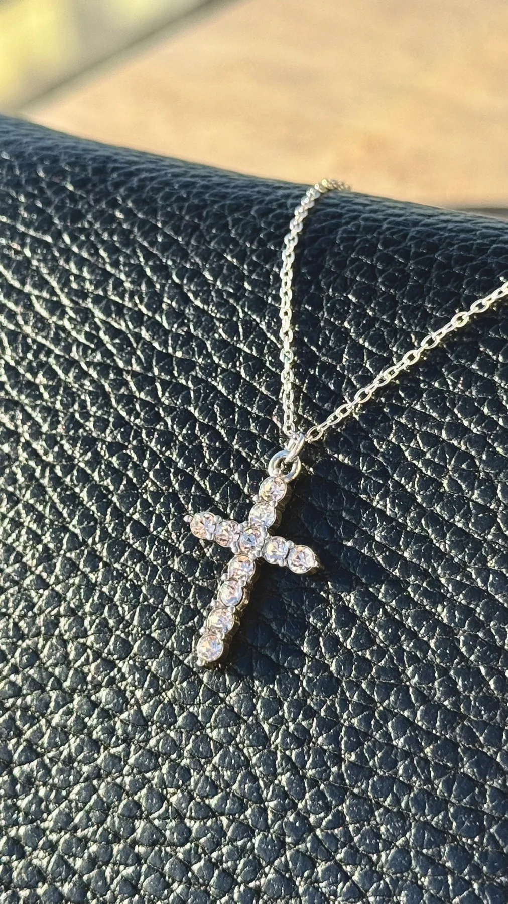 Gloria Cross