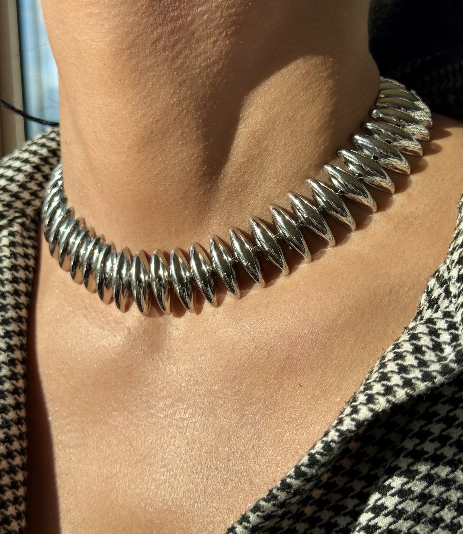 The Spine Choker - Image 3
